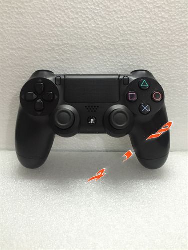 ps4手柄一直闪白光是什么意思？